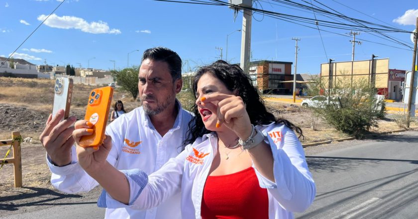 Denuncian Kike Valles y Lupita Sáenz congestionamiento vial en El Reliz