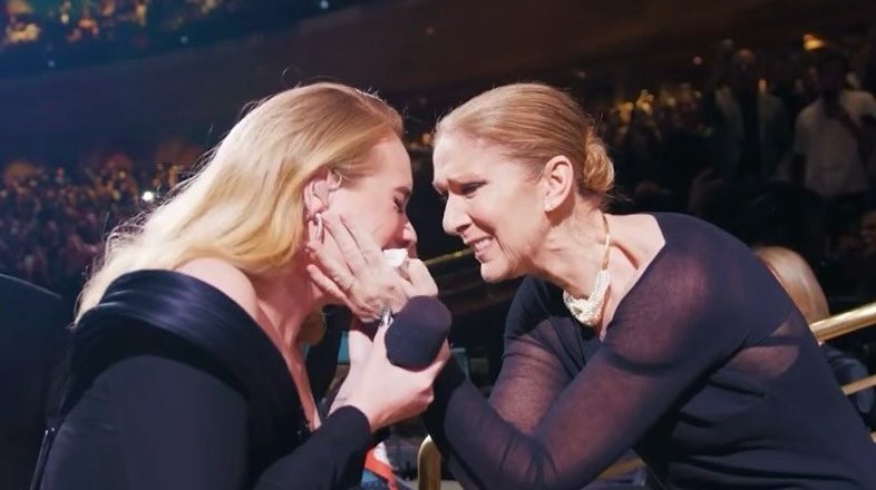 Adele y Céline Dion se abrazan y lloran en un concierto en Las Vegas