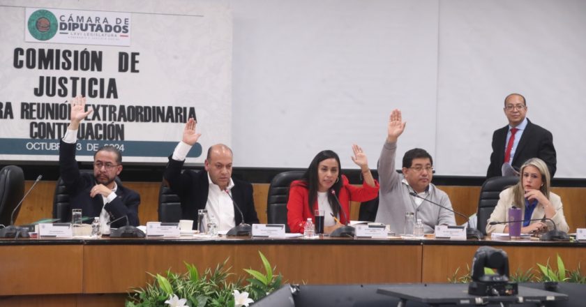 Avanzan leyes secundarias de la reforma judicial en el Pleno de San Lázaro