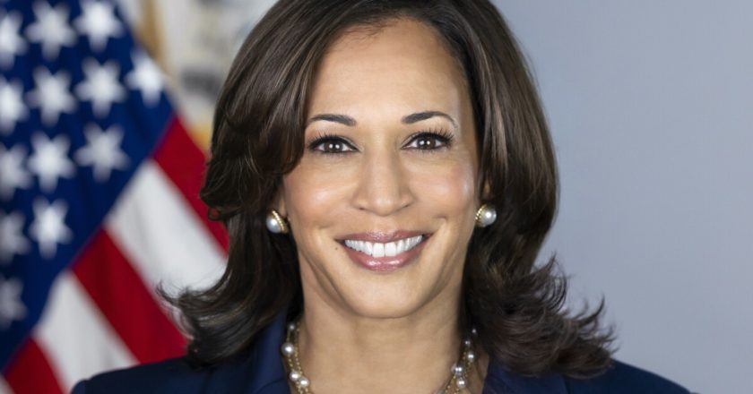 Kamala Harris cumple 60 años a dos semanas de las elecciones presidenciales