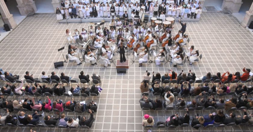 Presenta Centro de Estudios Musicales concierto “Mariposas de Otoño”