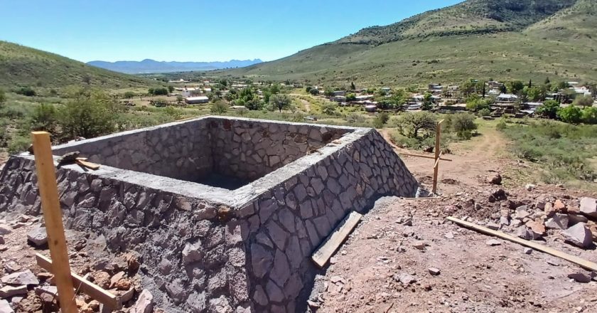 Culmina Municipio obra de red de distribución de agua potable en la comunidad del Vallecillo